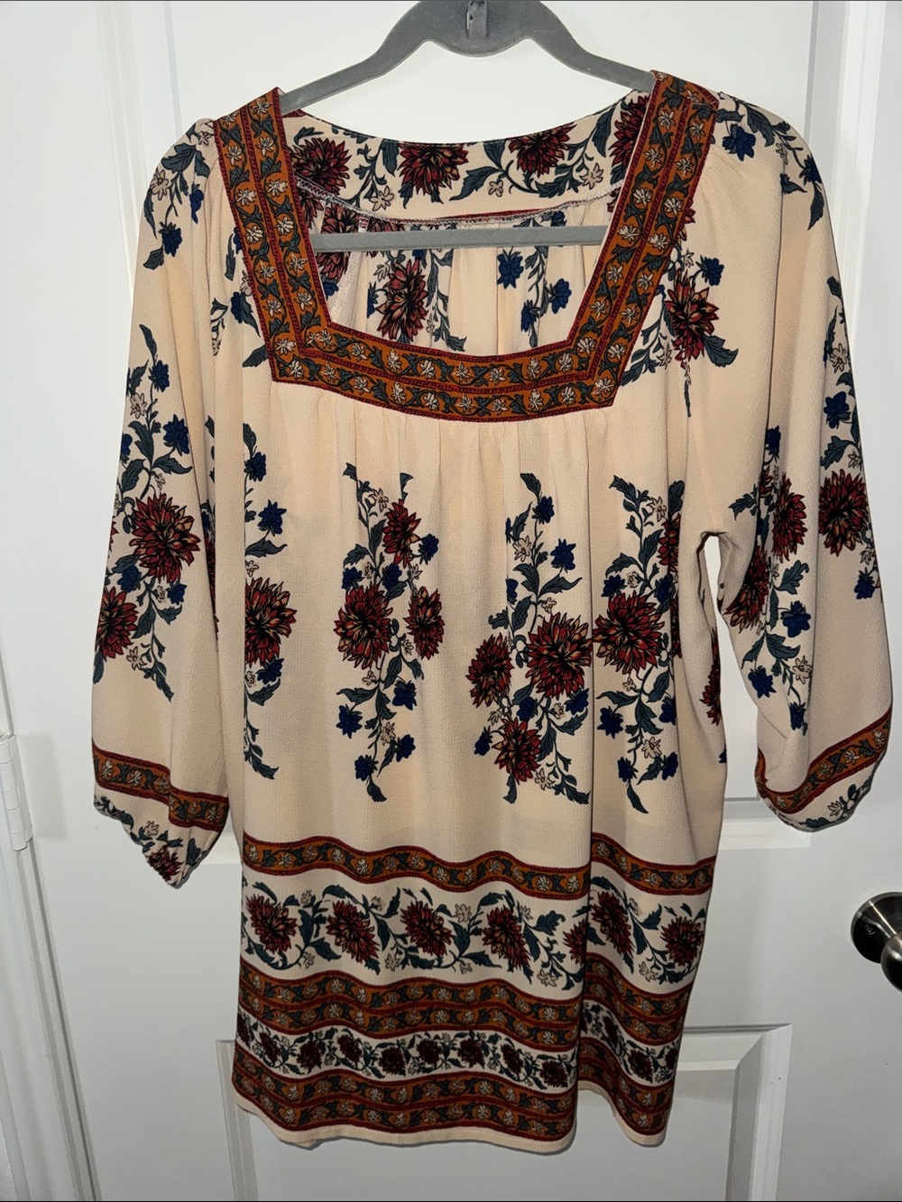 Source Unknown Cream Tunic with Rust Floral & Navy Accents Sz XL in EUC